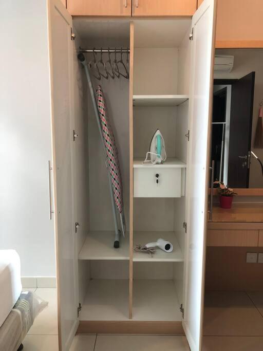 Central Park Residences ジャカルタ エクステリア 写真