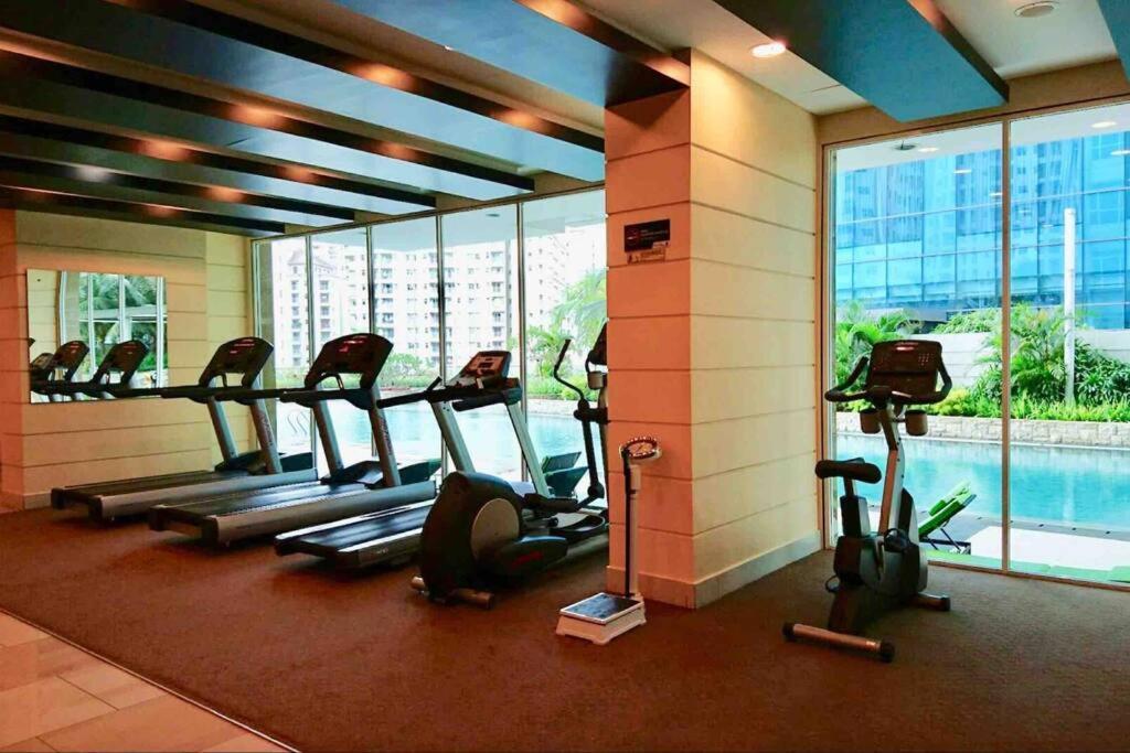 Central Park Residences ジャカルタ エクステリア 写真